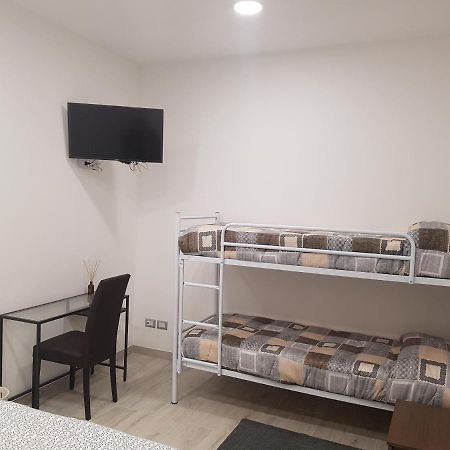 Guest House Via Milano Catanzaro Buitenkant foto